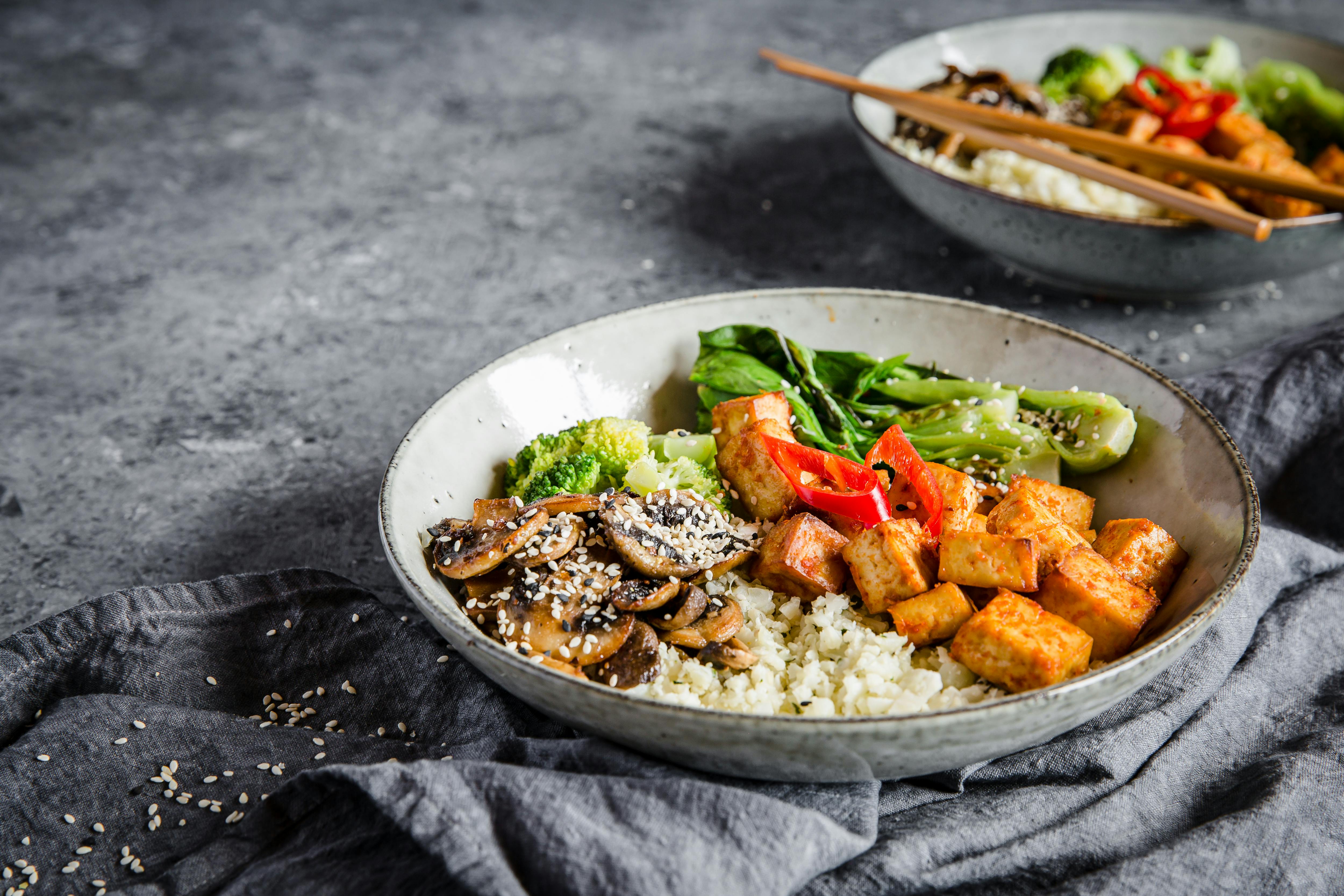 Plant-based meals for vegetarian meal planning